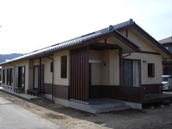 上田市の家