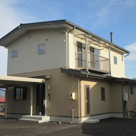 家族とつながる、温かな住まい