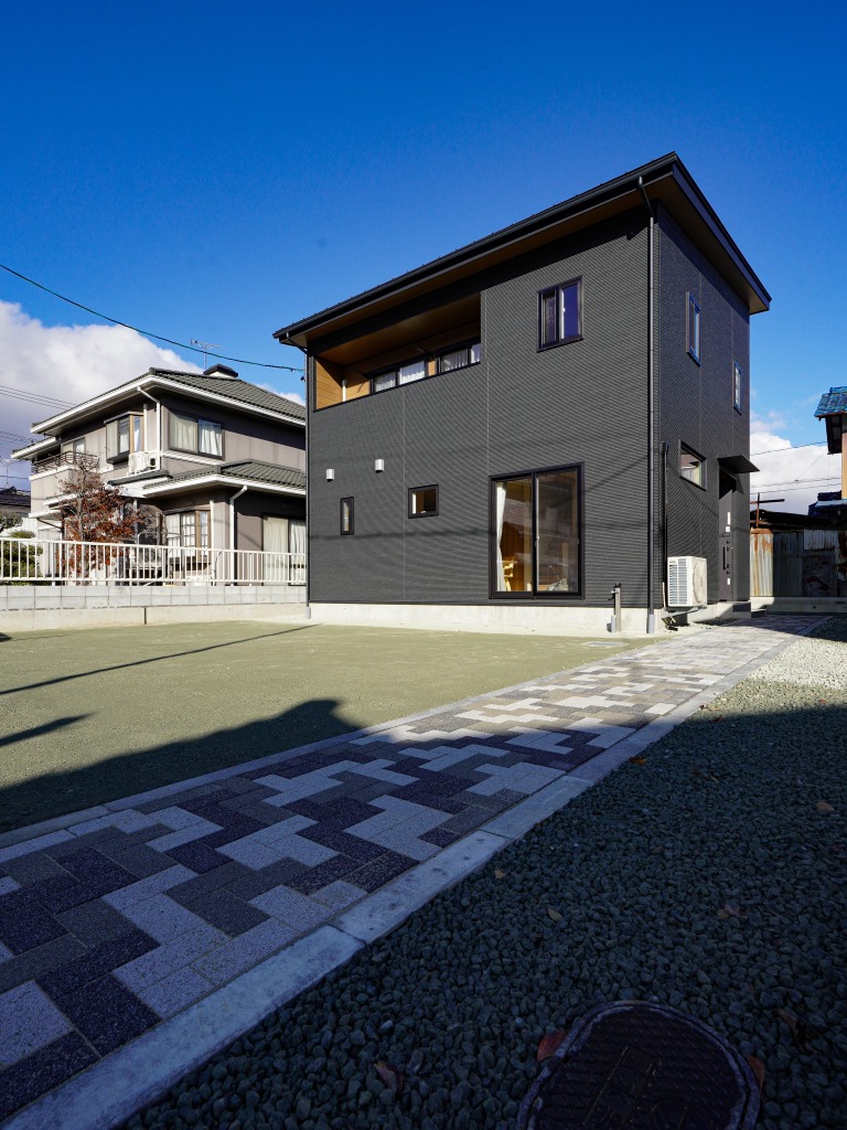 ぐるっと回れる動線の家