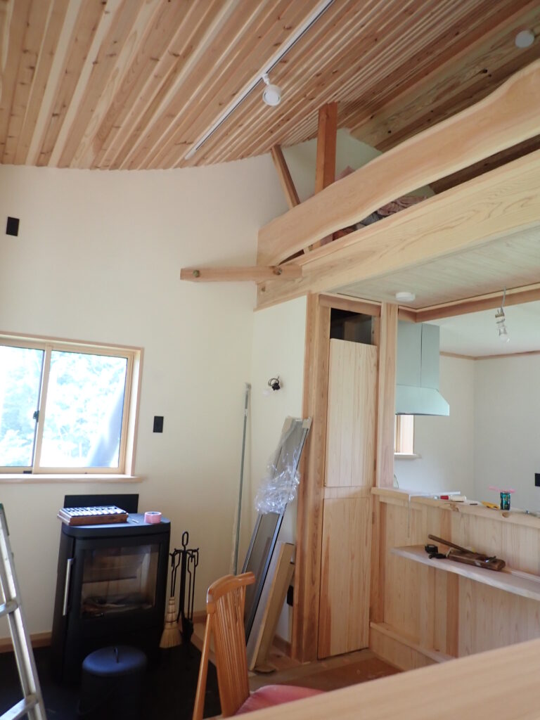 いちごの家 改めサバイバルハウス