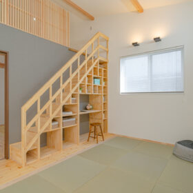 ロフトがある平屋の家